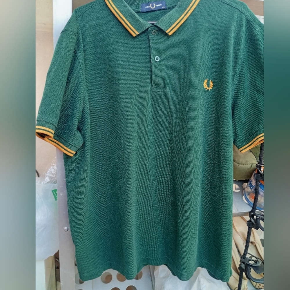 Fred PerryGreen Polo Shirt with Yellow Accents